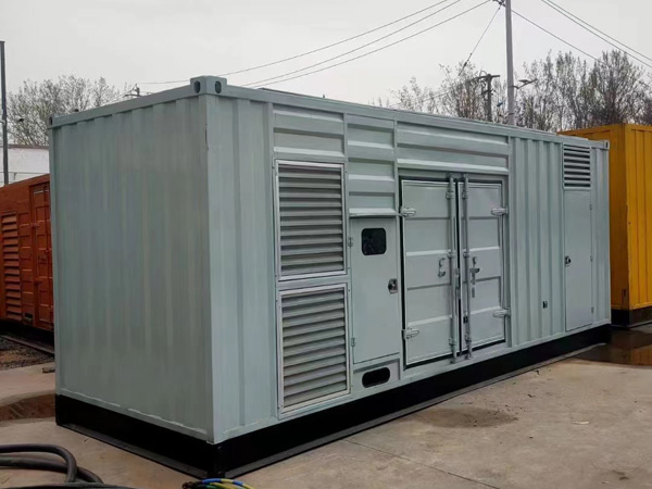 1400kw发电机组 (3).jpg